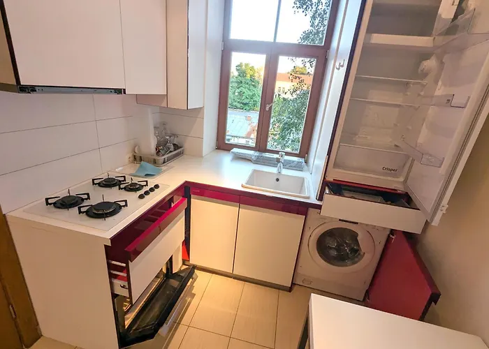 Midcentury Modern, Quiet, 40m With Bath Апартаменты *